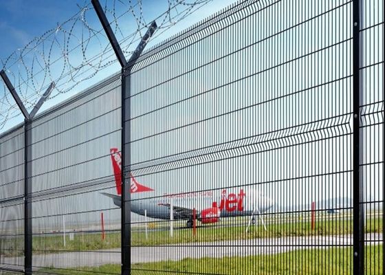 แอนติร็อสต์ สแตนเลสคาร์บอน PVC ผิวเคลือบ สายไหม welded Mesh สําหรับรั้วความปลอดภัย