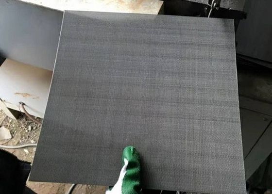 ผ้าตาข่ายทอลวดเหล็กอ่อนที่ปรับแต่งได้สำหรับอุตสาหกรรมการก่อสร้างอาคาร