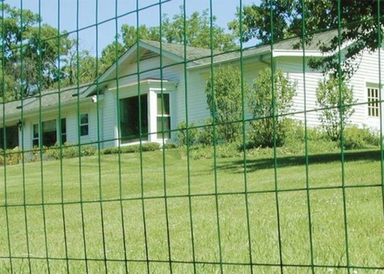 ม้วนลวดตาข่ายเคลือบสีเขียว 0.35 มม. - 6 มม. รอยลวดตาข่ายรั้วม้วนต่อต้านริ้วรอย