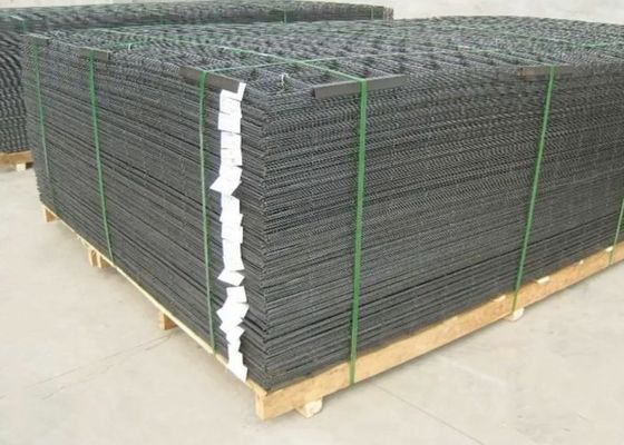 ตาข่ายลวดเชื่อมชุบสังกะสีขนาด 4&#39; X 8&#39; ที่มีขนาดตาข่ายสม่ำเสมอสำหรับการเสริมแรง