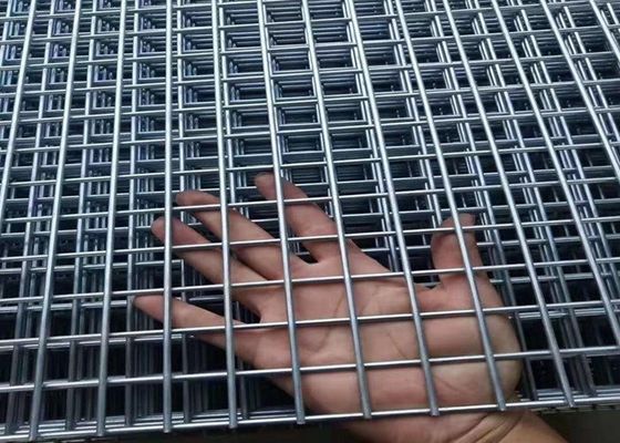 1/4 นิ้ว Mesh Hot Dip กระปุกเหล็กอ่อน Wire Mesh Screen สําหรับการก่อสร้าง