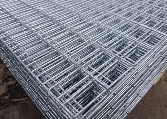 1/4 นิ้ว Mesh Hot Dip กระปุกเหล็กอ่อน Wire Mesh Screen สําหรับการก่อสร้าง