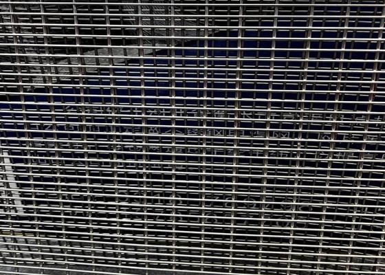 กลมเหล็กแรงงานแรง welded Mesh Rolls ขนาด 25.4mm X25.4mm