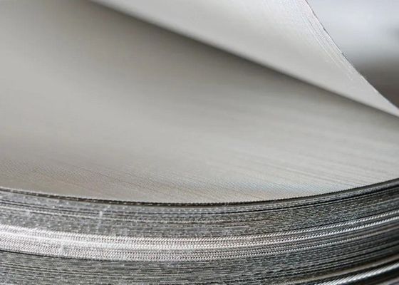เครื่องกรองสี่เหลี่ยม Screen Mesh With Plain Weave สําหรับการกรองอุตสาหกรรม