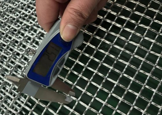 0.03-50.8mm Mesh Size Steel Wire Screen สําหรับผลการกรองที่มีประสิทธิภาพ