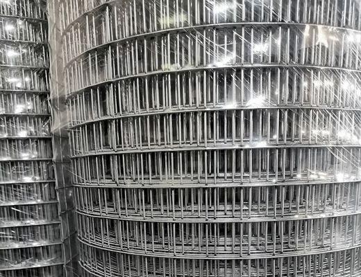 ความสามารถสูง 1.5 มิลลิเมตร welded Mesh Rolls ผ้าอุปกรณ์อุปกรณ์อุปกรณ์คาร์บอนสตีล